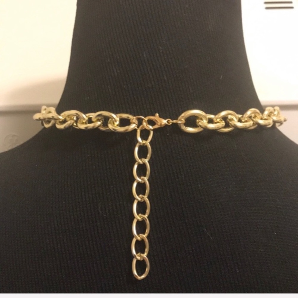 LAST 1! Gold chunky chain choker necklace - Picture 6 of 6